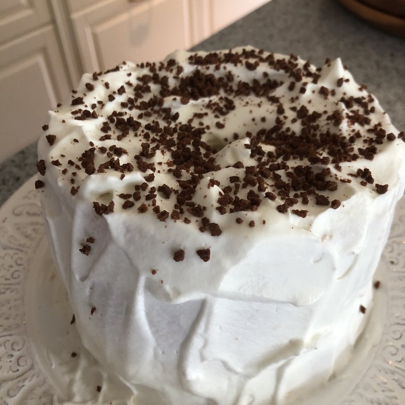 シフォンケーキのデコレーション(キッチンアンダルシア)