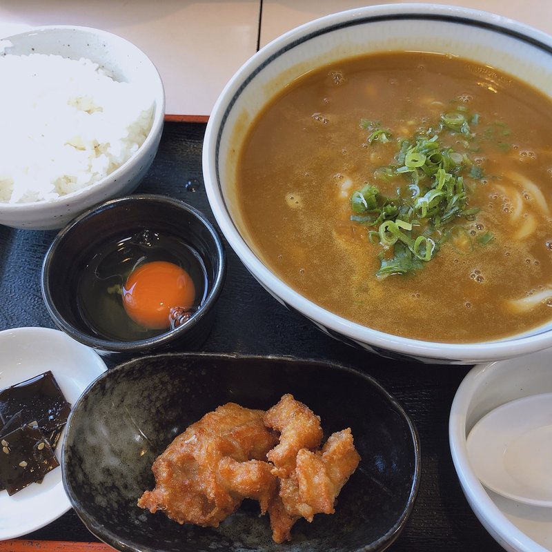 カレーうどんの定食(うどんば しん)