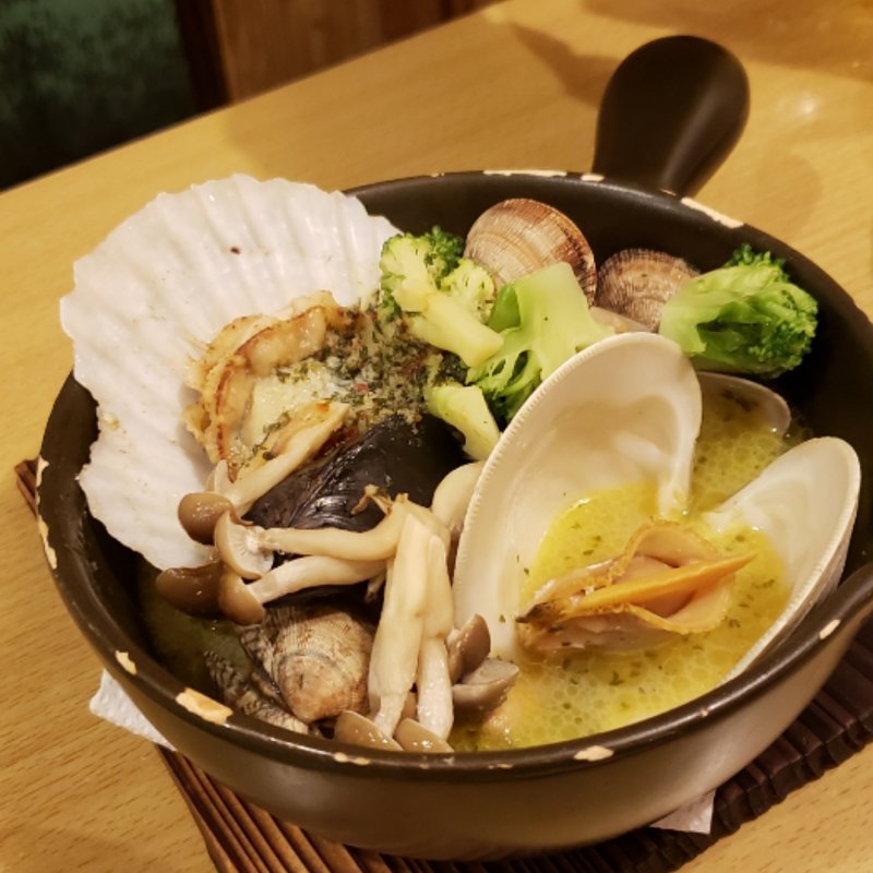 貝(贔屓屋 （ヒイキヤ）)