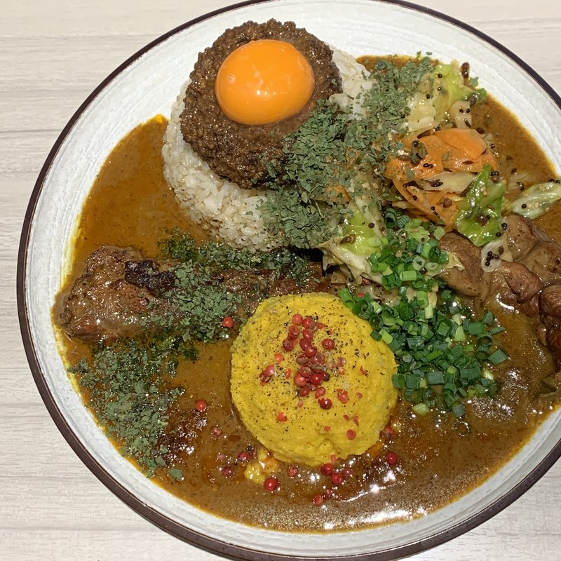 ミックス並 豚 アチャール  ポテサラ ドライパクチー(吉田カレー  )