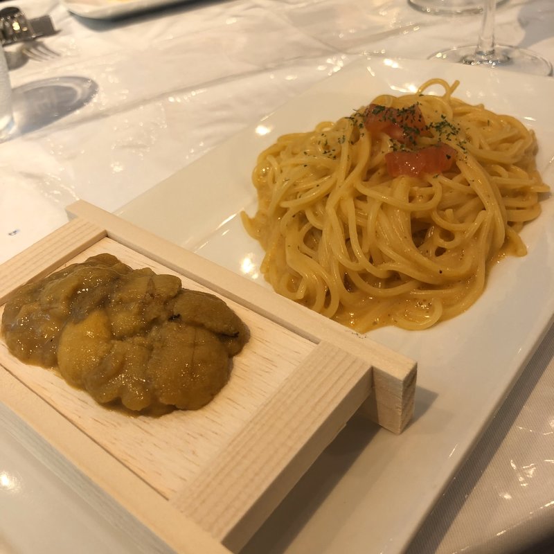 雲丹のトマトクリームパスタ(オルケストラヴィーノ大手町)