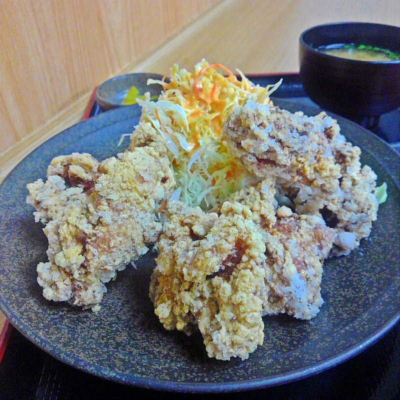大盛唐揚定食(金成パーキングエリア（上り線）スナックコーナー )