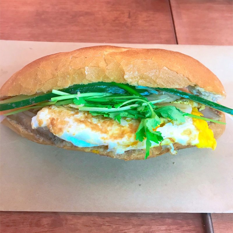 チャーシューのバインミー(Banh Mi 83)