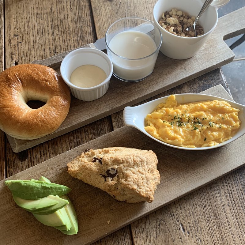 スコーン(SUKE6 DINER)