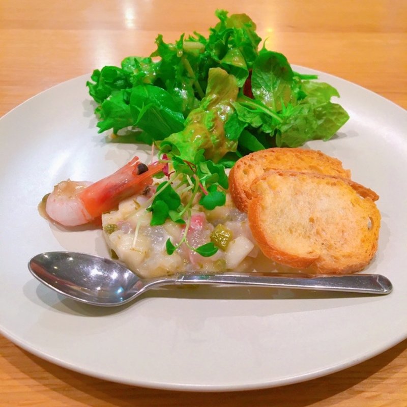 鯛と洋梨のタルタル(びすとろD)