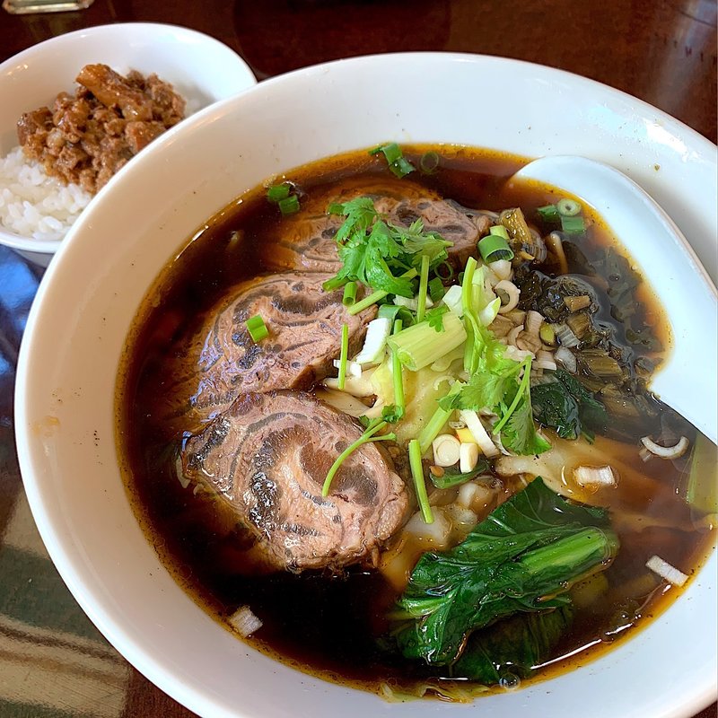 牛肉麺セット(台湾食堂)