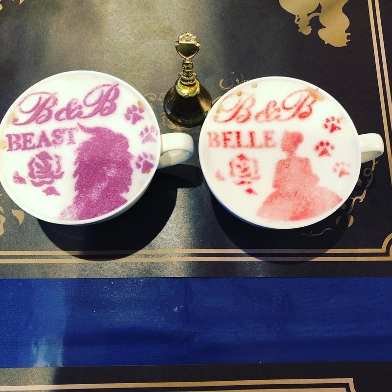 ラテアート(美女と野獣のカフェ･レストラン ビューティー＆ザ ビースト)