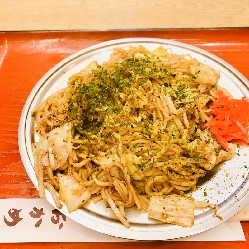 焼きそば(甘味おかめ 東京交通会館店)