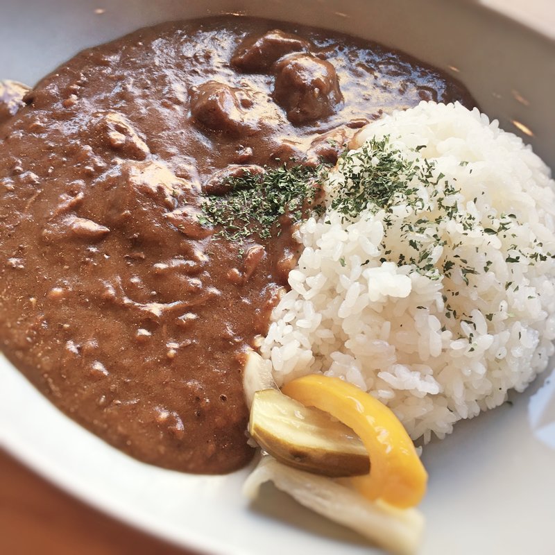 牛肉たっぷりビーフカレー(Cafe&Dining Happy Hill(ハッピーヒル))
