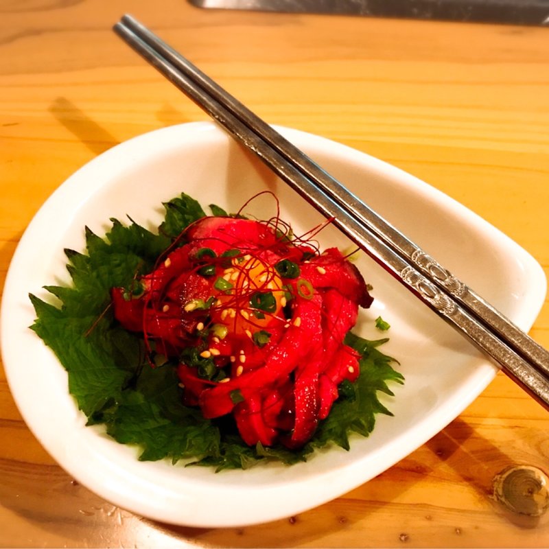 ユッケ風ローストビーフ(フォーコ )