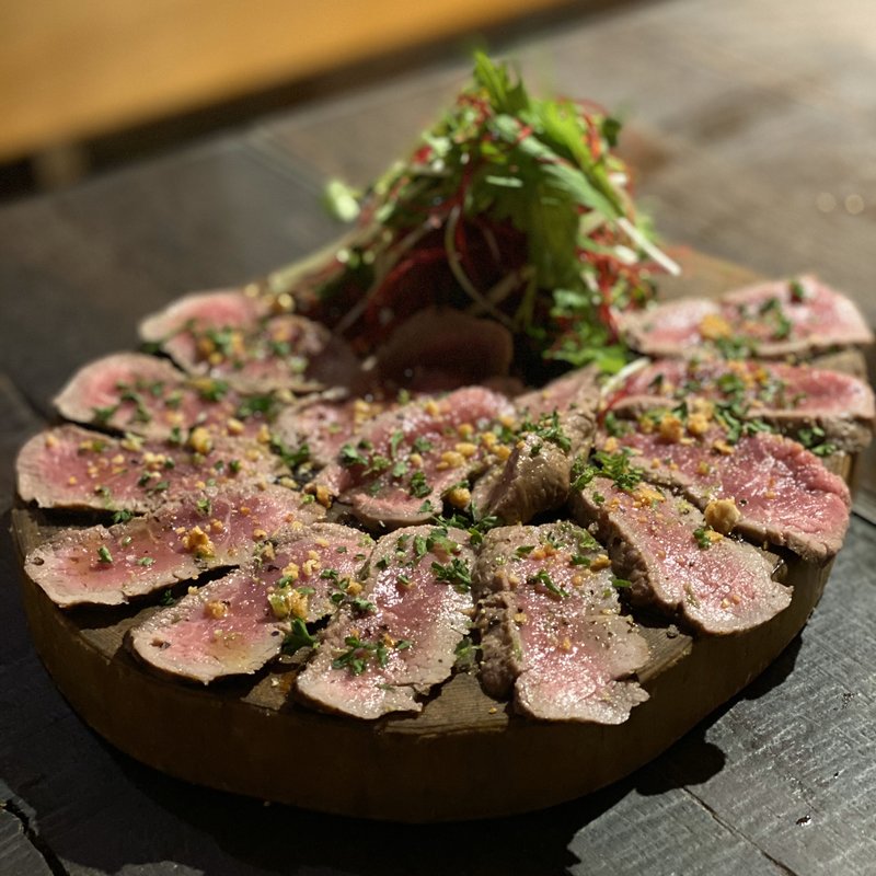 ラム肉のたたき(ラムダック東京)