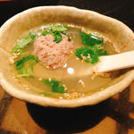 タンつみれと糸三つ葉の昆布スープ(うしごろ 貫 恵比寿本店 )