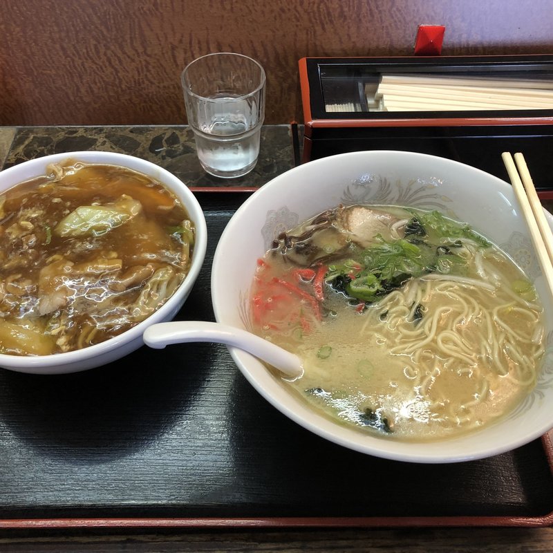 中華丼とラーメンのセット(生野飯店 )