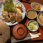 豚のしそ巻き定食(まきのきてい （Makinokitei）)