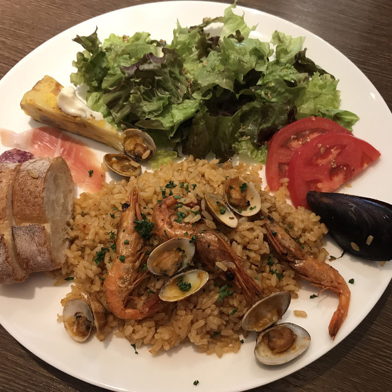 パエリアランチ(ばる あらら)