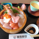 海鮮丼(糸島食堂)