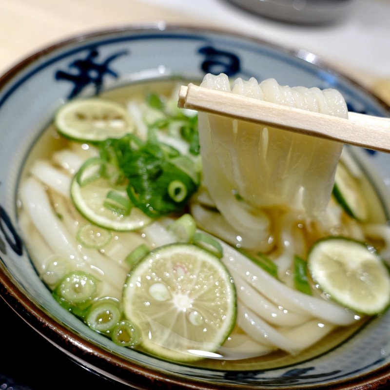 すだちうどん（並）(宮武讃岐うどん 阪急三番街店)