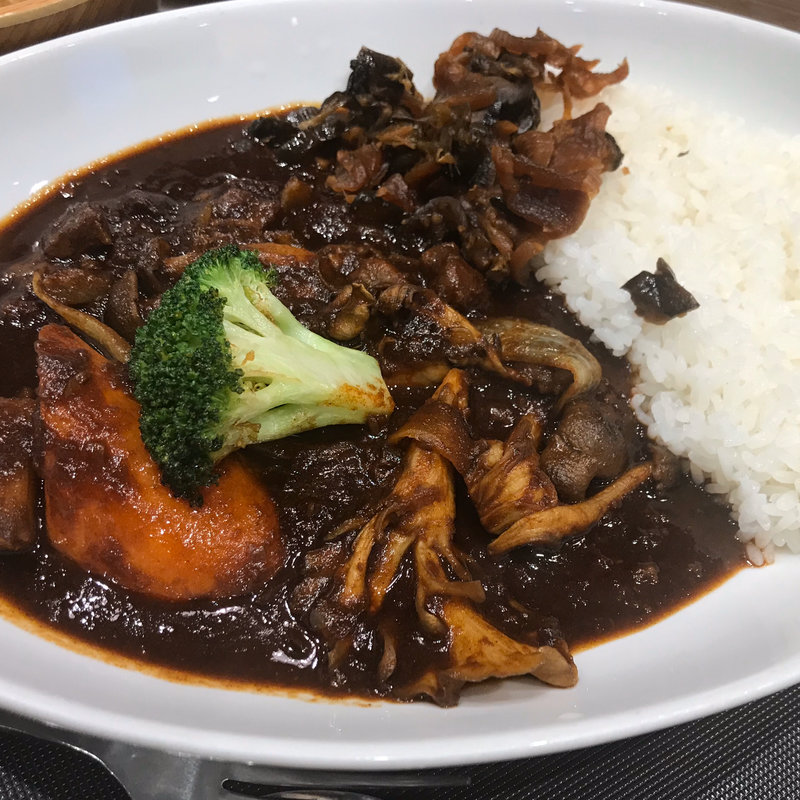 牛すじときのこのカシミールカレー(マイカリー食堂　上野店)