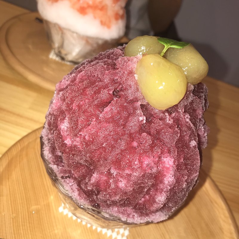 赤ぶどう氷(カフェサブヒロ)