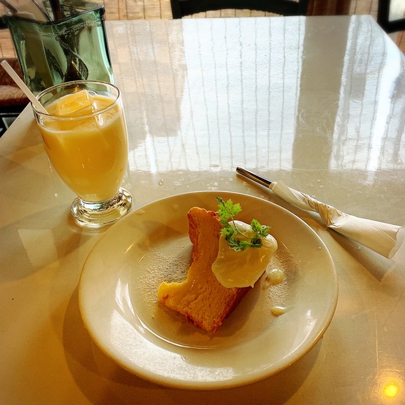 ミルクセーキ&シフォンケーキ(キュリ )