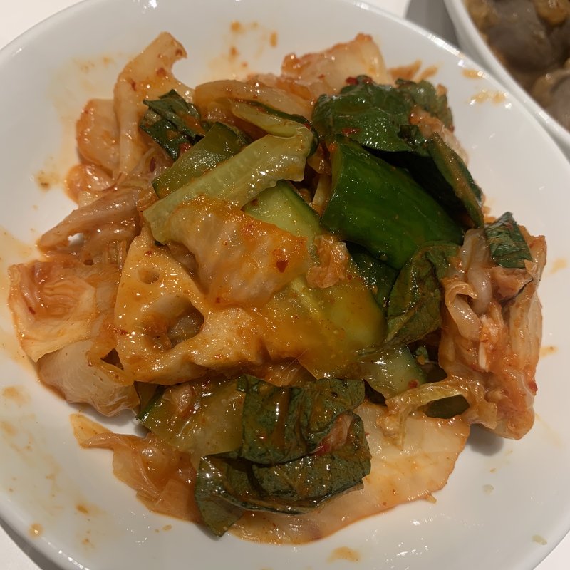 れんこんとえごまの浅漬けキムチ(餃子のラスベガス)