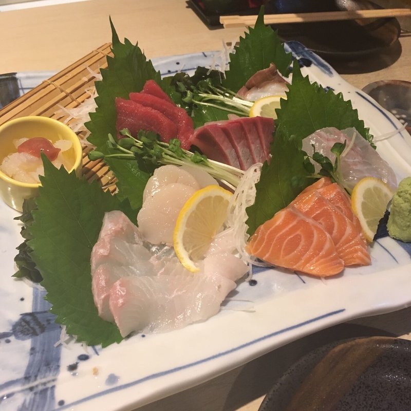 造り中盛り(鮮菜厨房 一心 （せんさいちゅうぼう いっしん）)