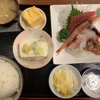 刺身定食(魚料理 魚さだ)