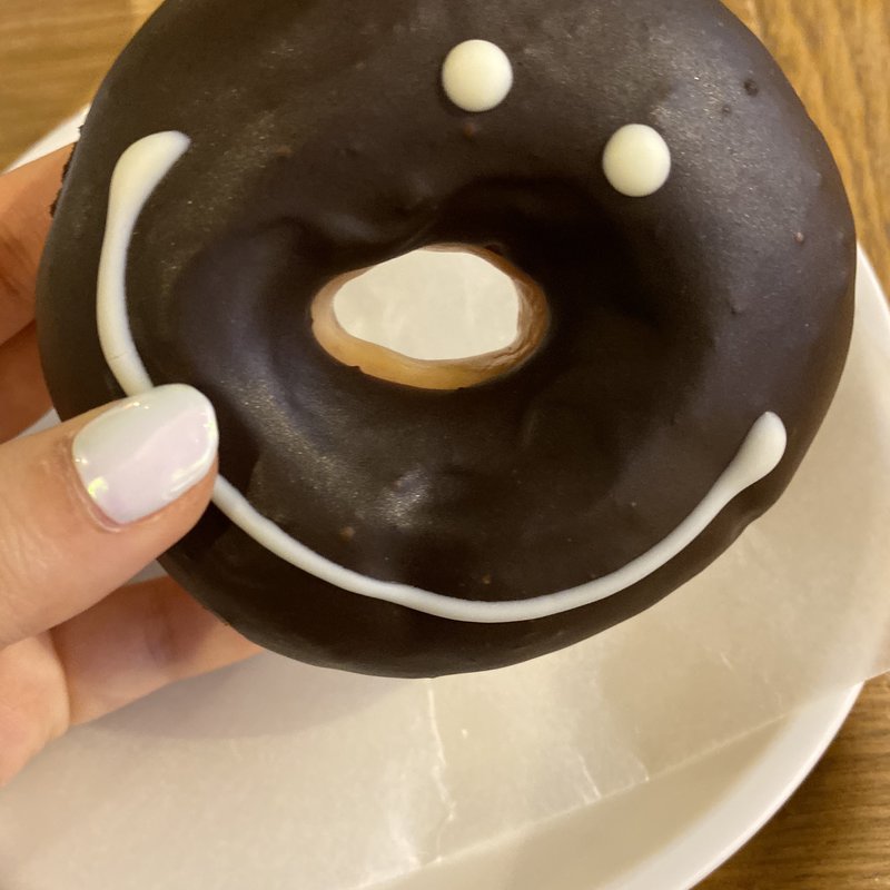 チョコレート・グレーズド(クリスピー・クリーム・ドーナツ 渋谷シネタワー店)