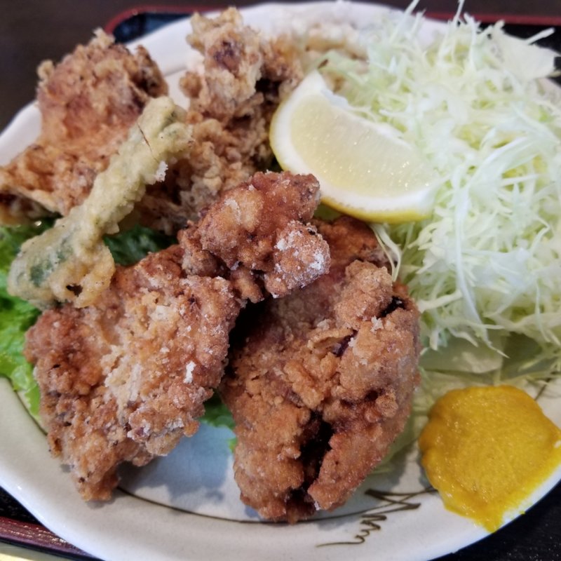 竜田揚げライス(鳥割烹 大金)