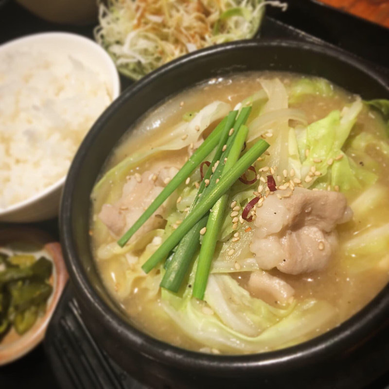 ランチ 特製塩もつ鍋セット(あぶり清水)