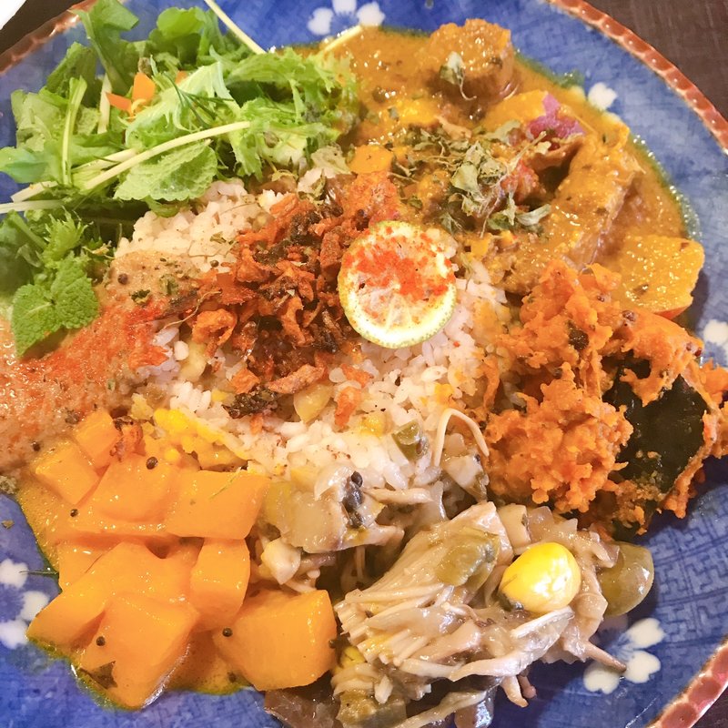 栗金豚プレート(大衆スパイス酒場 ニューヤスダヤ)