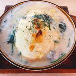 牡蠣とほうれん草のクリームオムライスのチーズオーブン焼(お夢や)
