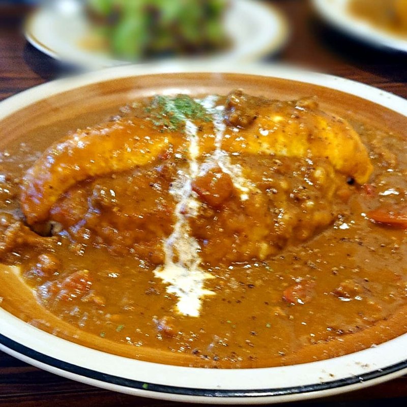 オムカレー(ルスカフェ)