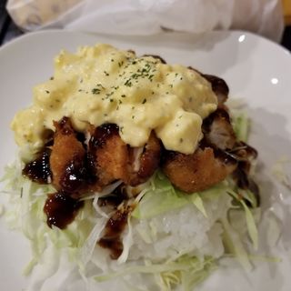 タルタルソースチキン丼(Agehabase)