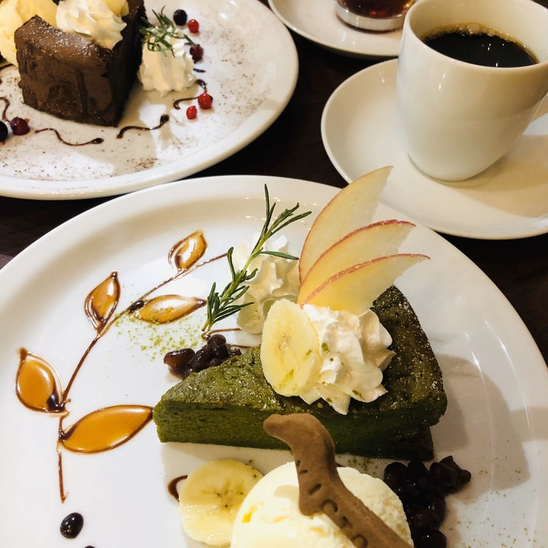 抹茶とホワイトチョコのガトーショコラ(ビクター （Ｖｉｃｔｏｒ）)