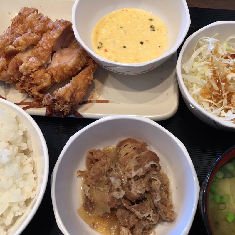 チキン南蛮定食・小鉢(ごはん処 喜楽や 日田店)