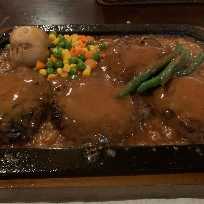 ゴールドラッシュハンバーグ1パウンド(ゴールドラッシュ 渋谷南口店)