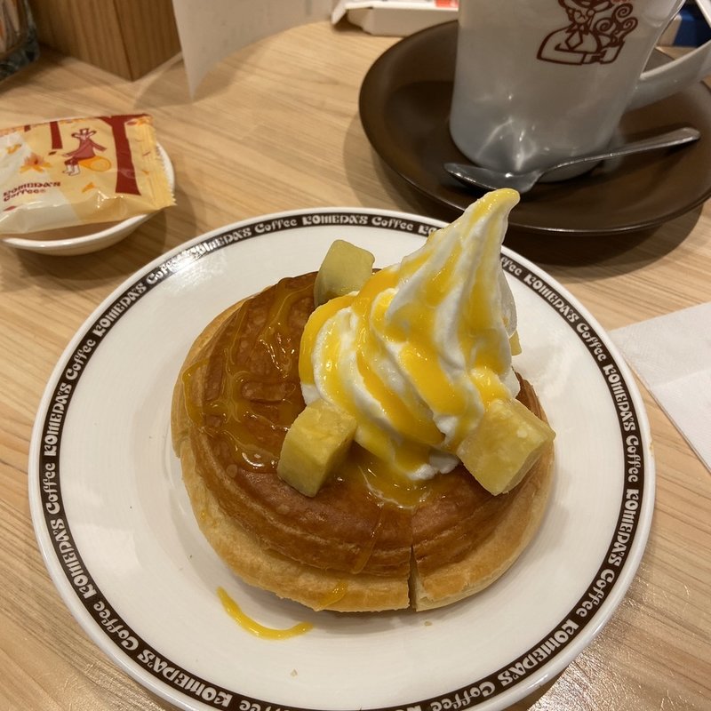 【期間限定】シロノワール(コメダ珈琲店)