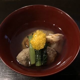 秋刀魚のつみれ、松茸、タアサイ、蕎麦がきのお碗(土家)