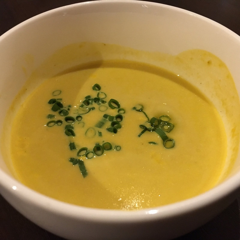 薄焼きピザランチ（スープ）(イタリア料理 アンジェロ)