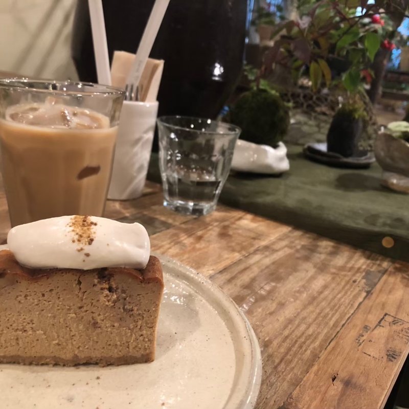 ほうじ茶チーズケーキ(くろもじ珈琲吉祥寺)