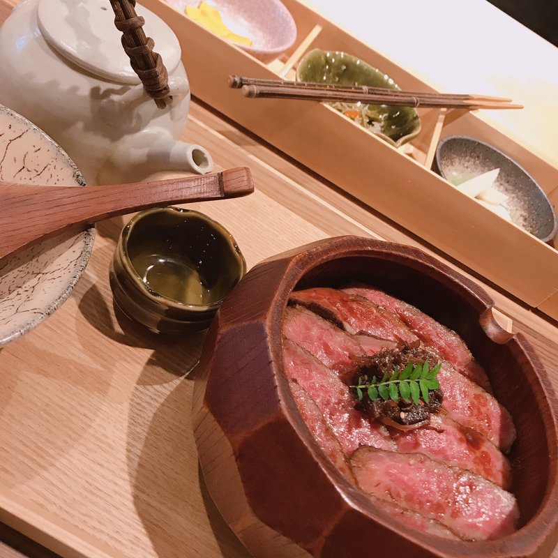 近江牛　厚切り赤身ひつまぶし御膳(祇園肉亭 新)