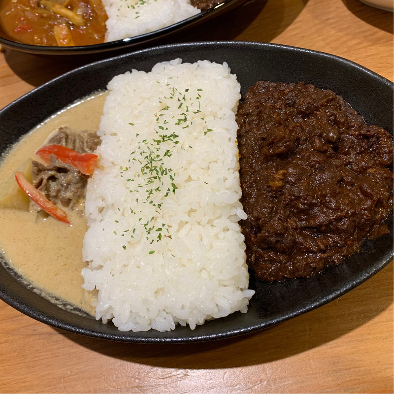 濃すぎカレー×イエローカレー(KOSUGI CURRY)