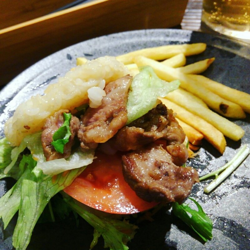 馬カルビライスバーガー(馬肉料理専門店 和み家)
