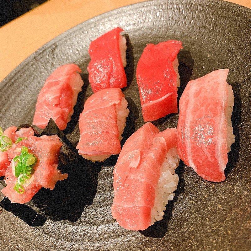 本マグロづくし(さかなやのmaru寿司 新大阪店 （サカナヤノマルズシ）)