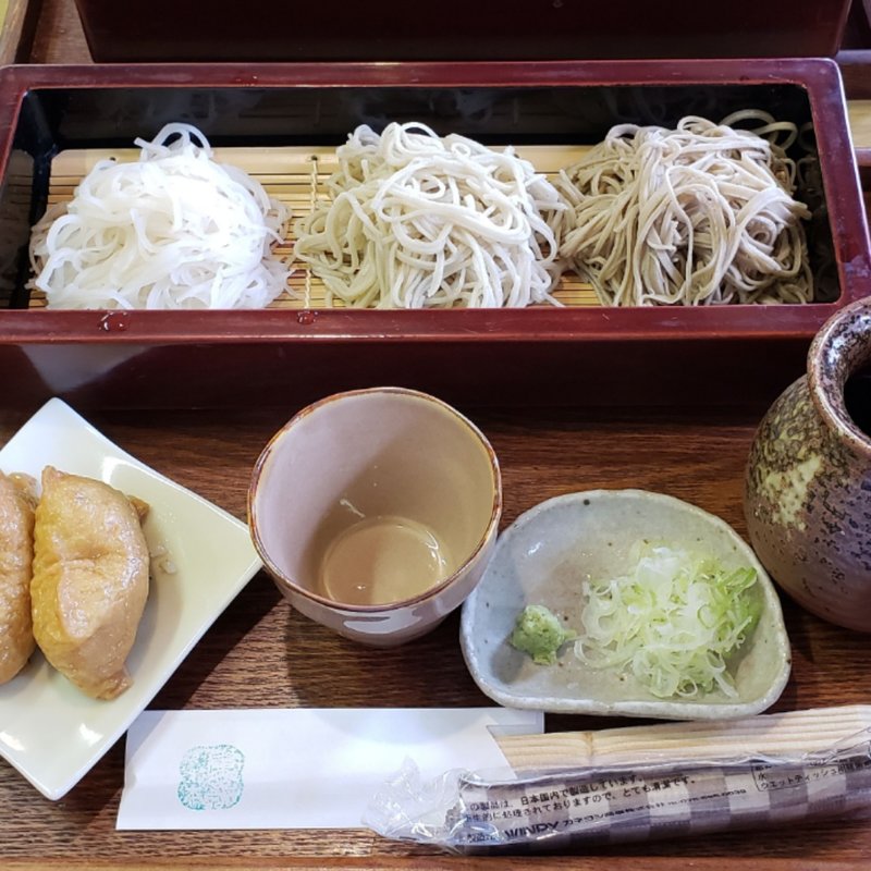 3種そば(蕎麦戯 さか本 （ソバギサカモト）)