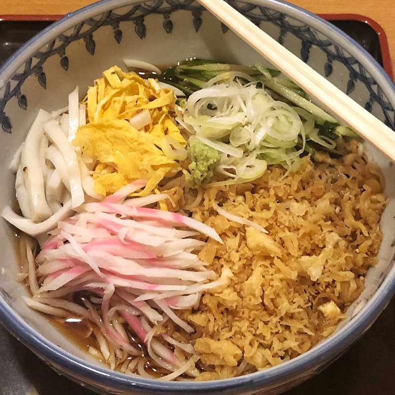 冷したぬきそば(増田屋そば店)