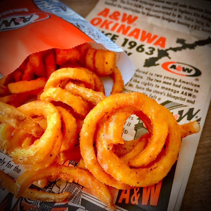 カーリーフライ(Ａ＆Ｗ 牧港店 （エイアンドダブリュ）)