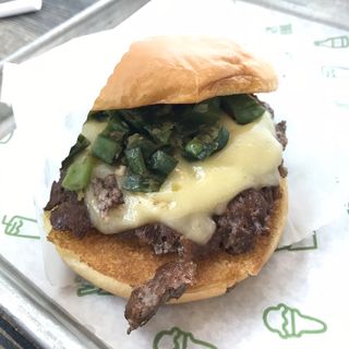 Green Chile Cheddar Burger(SHAKE SHACK 東京国際フォーラム店)