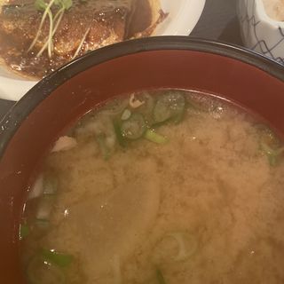 サバ味噌煮定食(海浜食堂 渋谷 たけだ)